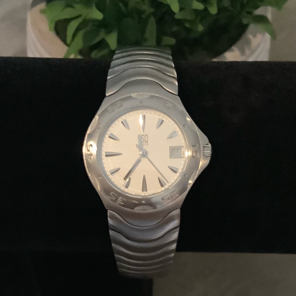 ESQ Ladies Watch Brushed Stainless Steele-EUC Like New!